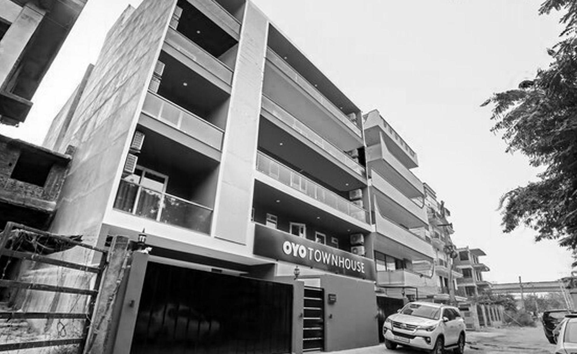 Hotel Super Townhouse Near Appu Ghar Gurgaon Esterno foto